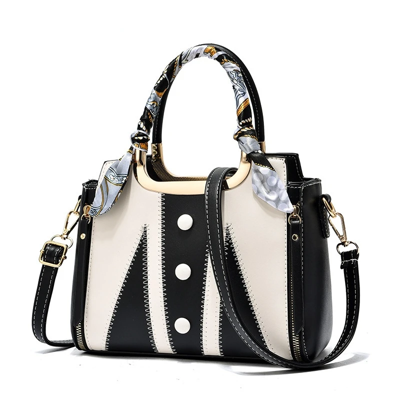 Роскошная женская сумка новая в стиле почтальона брендовая клетчатая через