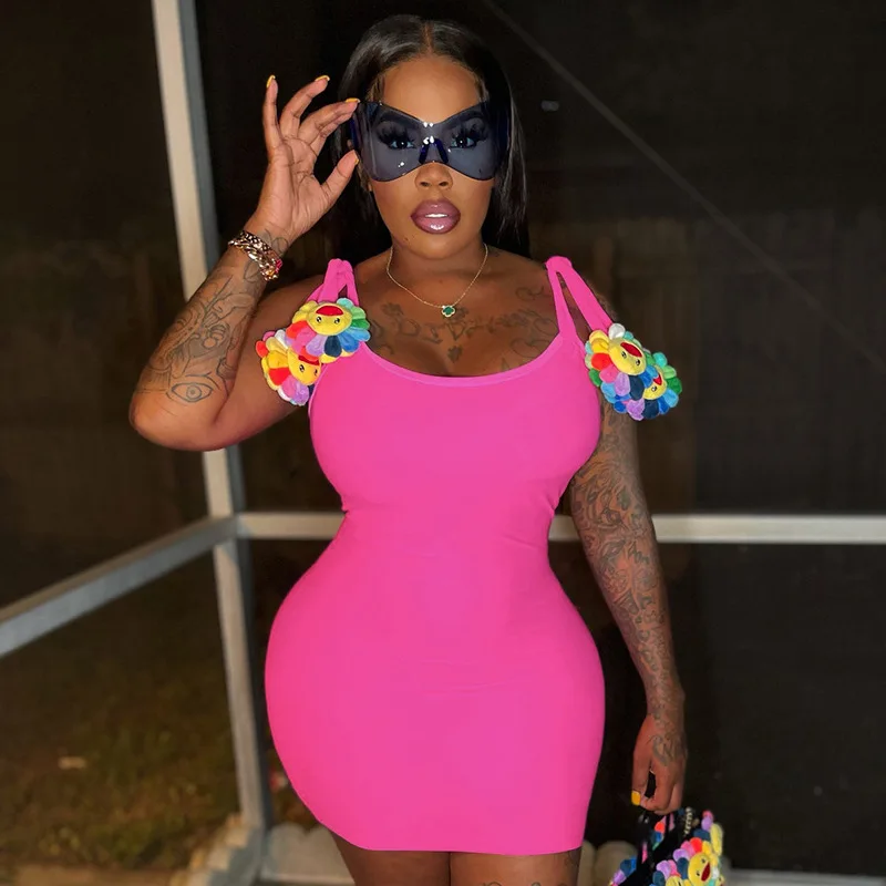 

Europe Streetwear 2023 Summer Sexy Women Smiling Face Bandage Design Dress Formal Elegant Clothes Evening Party Dresses Robe Y2k