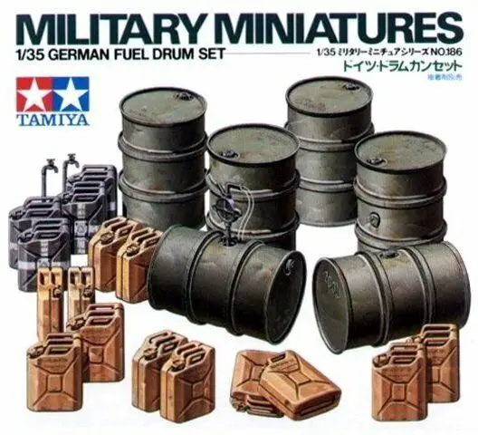 

Tamiya 35186 1/35 набор военной модели немецкого масляного барабана Второй мировой войны и канистра