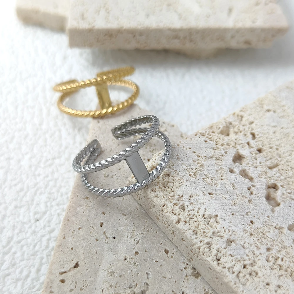 

Stainless Steel Rings Double-layer Inverted Triangle Simple Design Temperament Fashion Ring For Women Jewelry Wedding Girl Gifts