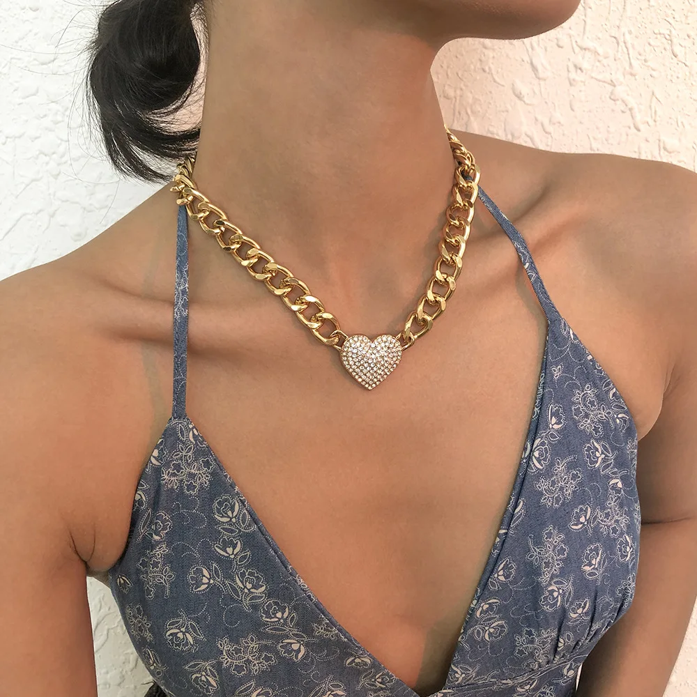 

Thick Chain Diamond Geometric Love Fashion Necklace Jewelry