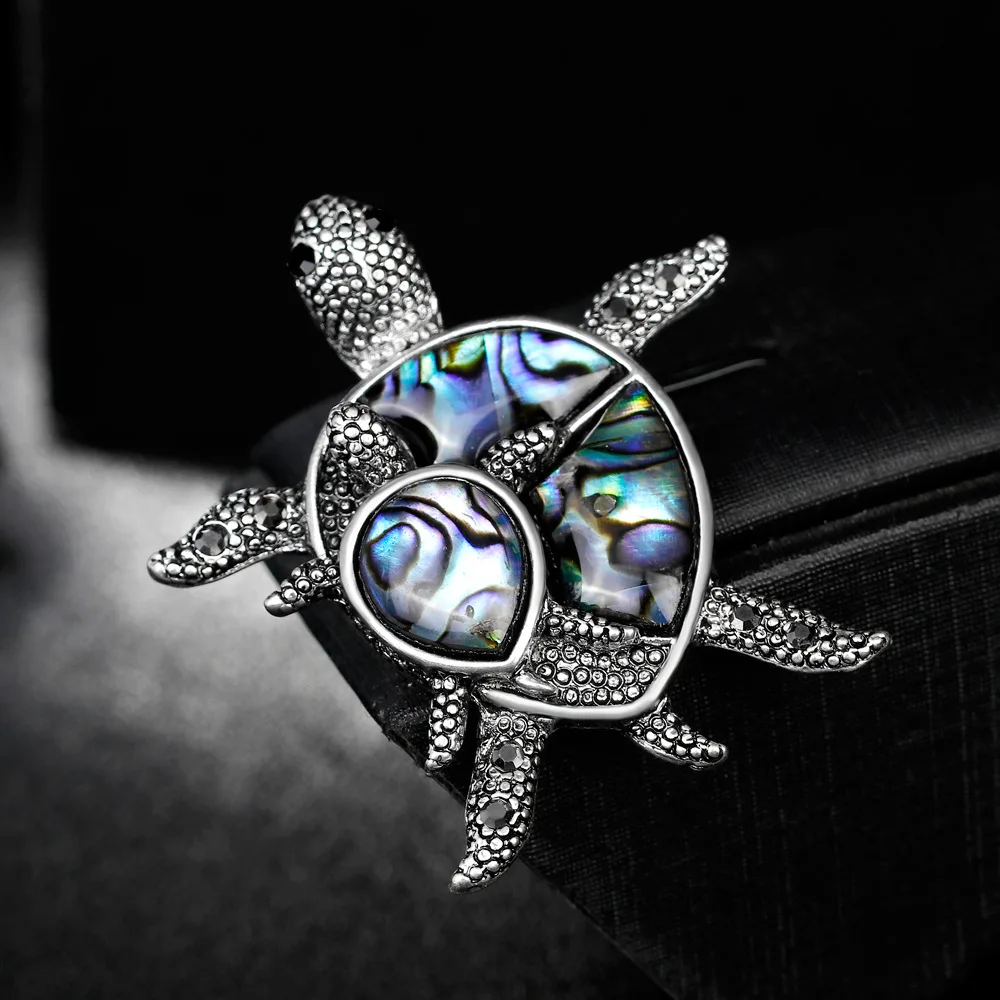 

Classic Fashion Abalone Shell Turtle Brooches Pins For Women Men Vintage Metal Animal Retro Badges Jewelry Creative Clothing Pin