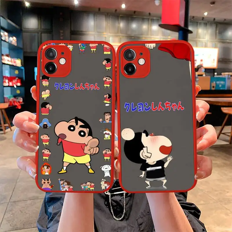 

Bandai Crayon Shin-Chan Phone Case For iphone 12 11 Pro Mini Max XS X 8 7 Plus SE 2020 XR Matte Transparent Light red Cover
