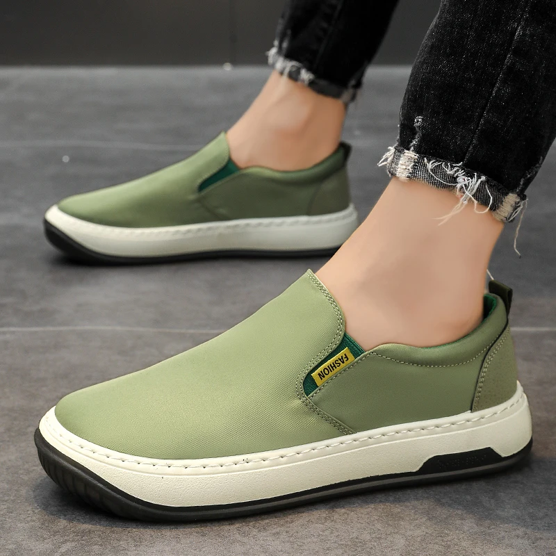 

Men's Light Casual Shoes 2023 Fashion Summer New Shallow Low Top Sneakers for Men Outdoor Male Canvas Slip on Walking Shoes