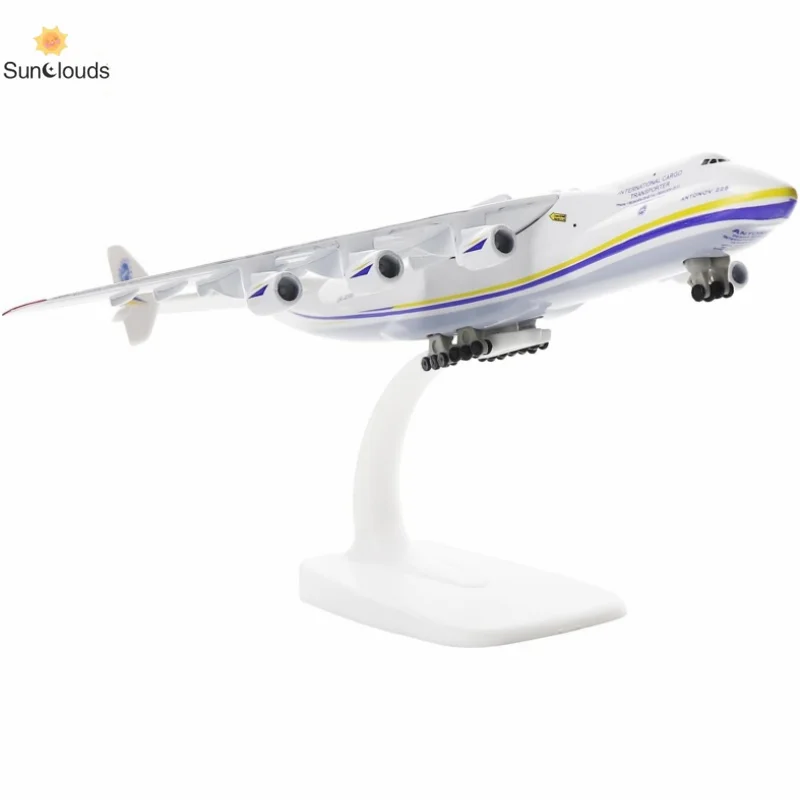 Модель летательного аппарата из литых под давлением ан-102 Mriya 225 модель военного