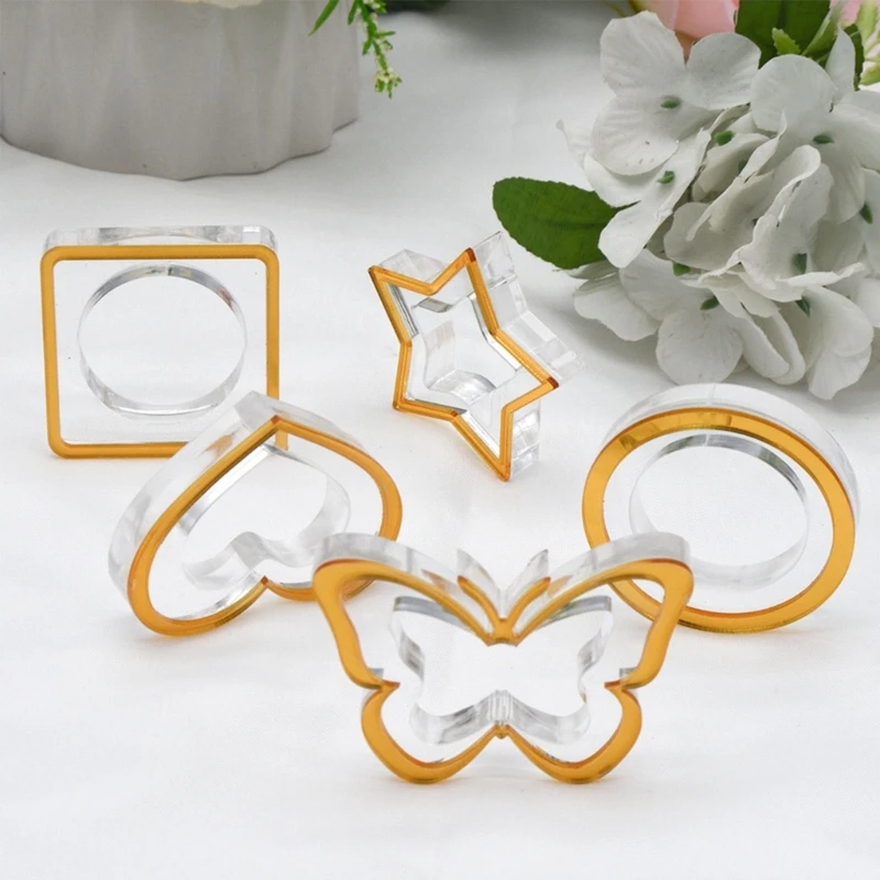 

5Pcs Clear Butterfly Heart Napkin Rings Simple Napkin Holder Wedding Party Table Decoration for Wedding Birthday Banquet