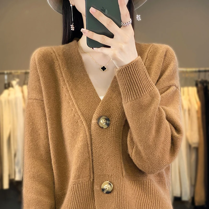 Женский вязаный кардиган с V-образным вырезом однотонный свободный свитер из