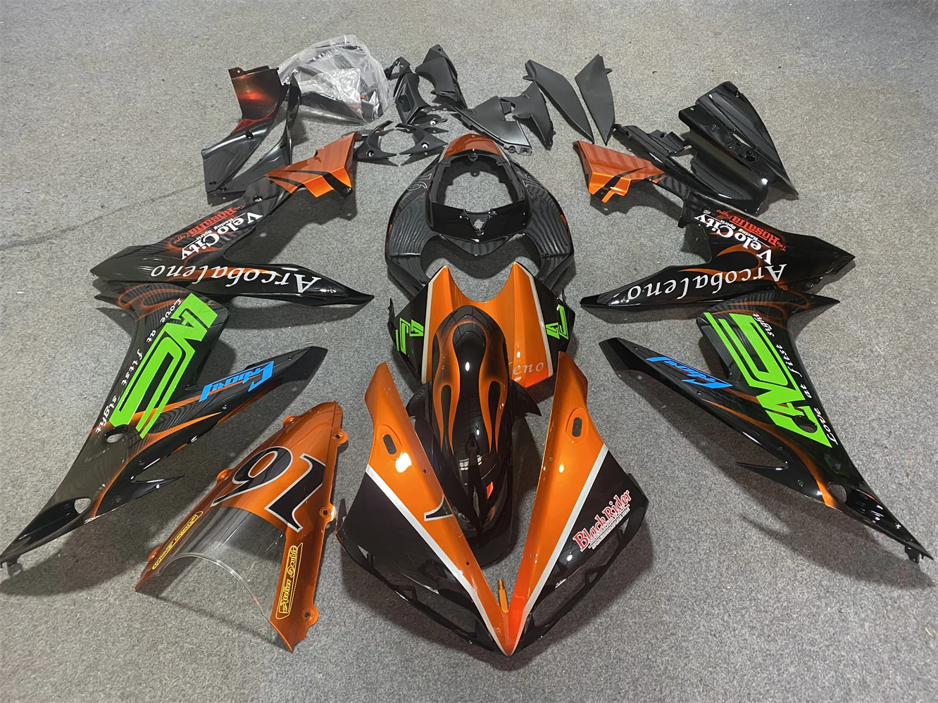 

Motorcycle Fairing Kit Suitable for Yamaha R1 04-06 YZF1000 2004 2005 2006 Fairing Green Orange Black