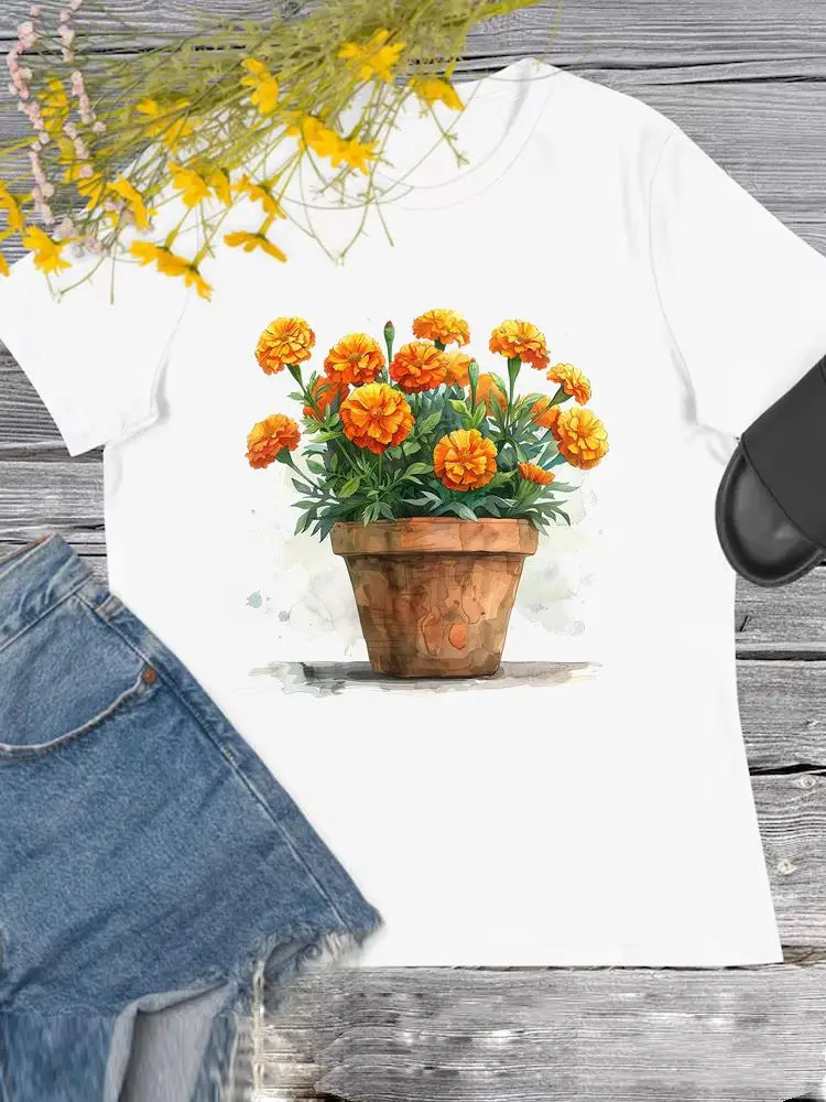 Футболка женская с коротким рукавом круглым вырезом и принтом