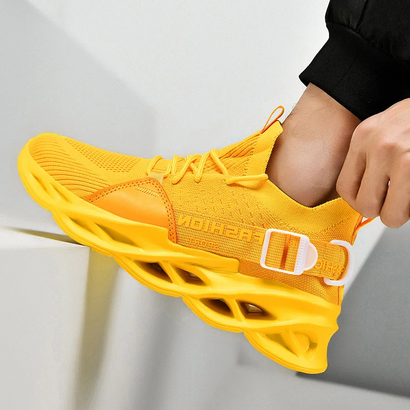 

2022 Sneakers Men's High Quality Tennis Sports Shoes Summer New Outdoor Men's Running Shoes Breathable Mesh Men's Casual Shoes