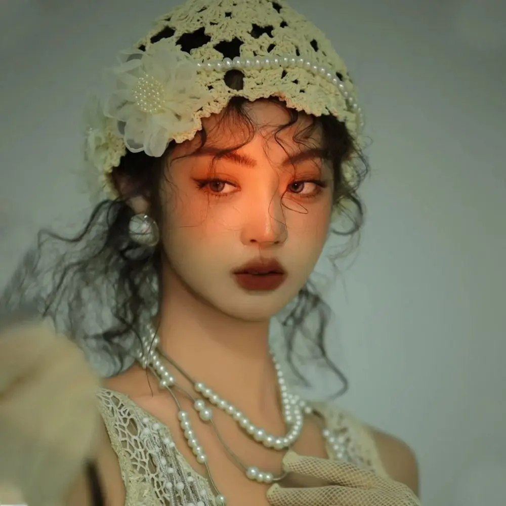 1 шт. дышащая вязаная шапка-берет из полиэстера с цветочным кружевом и жемчугом