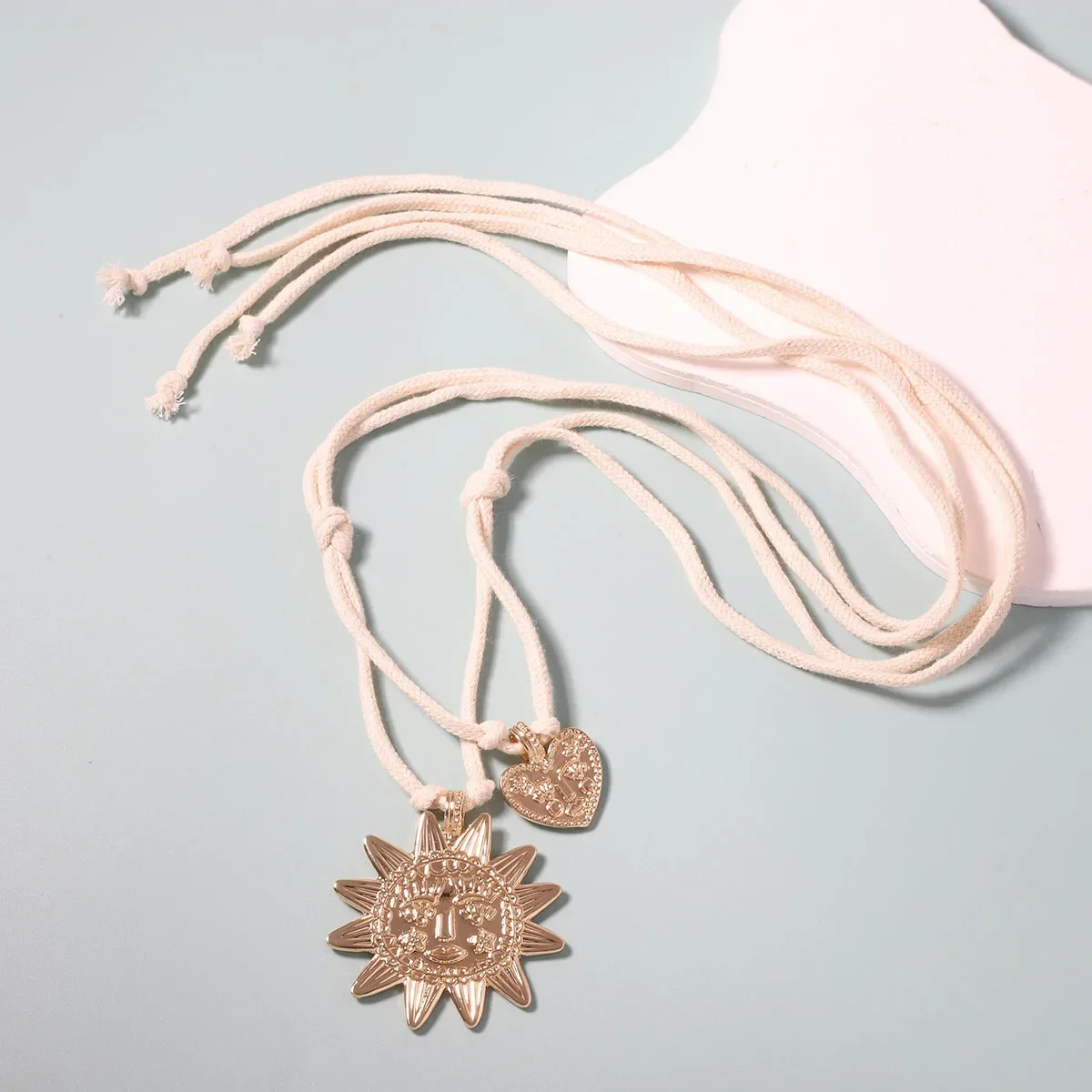 ZA трехмерное металлическое ожерелье в форме солнца и сердца для женщин винтажные