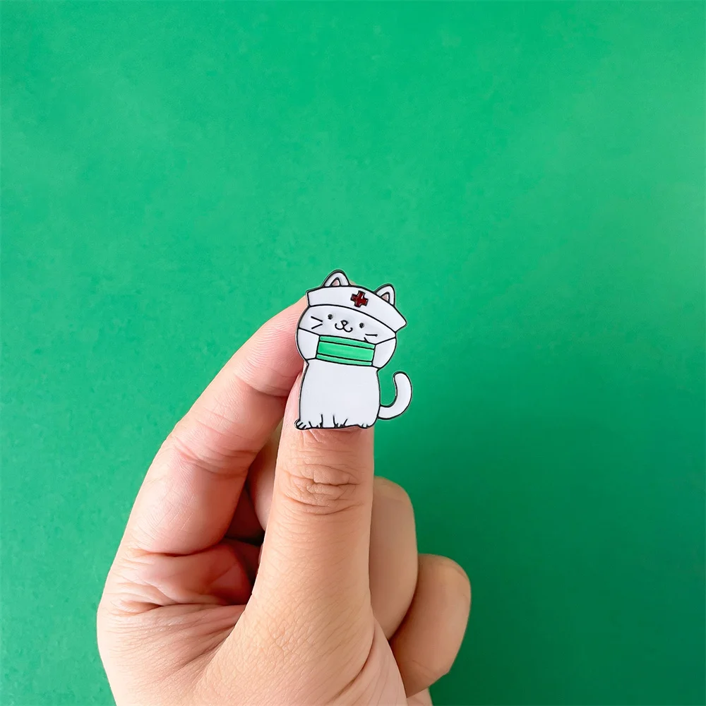 

Cat Nurse Cute Brooch Delicate Petite Enamel Brooch Hat Lapel Badge for Medical Sdudent Graduation Memorial Gift