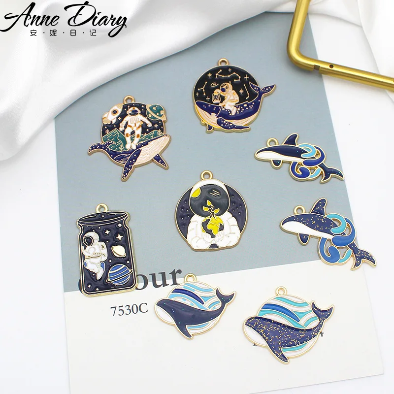 

2PCS Cartoon Alloy Earring Keychain Necklace Pendant for Jewelry Making Bracelet Charms DIY Crafting Jewelry Accessories