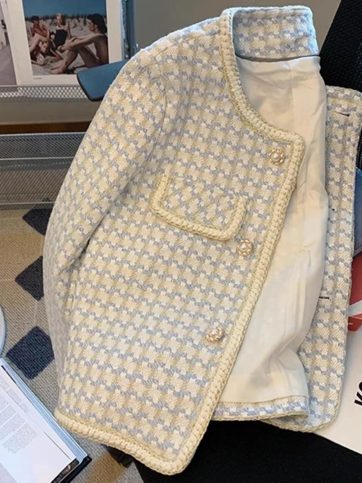 Изящная верхняя одежда во французском стиле для женщин осень и зима 2024 новинка в