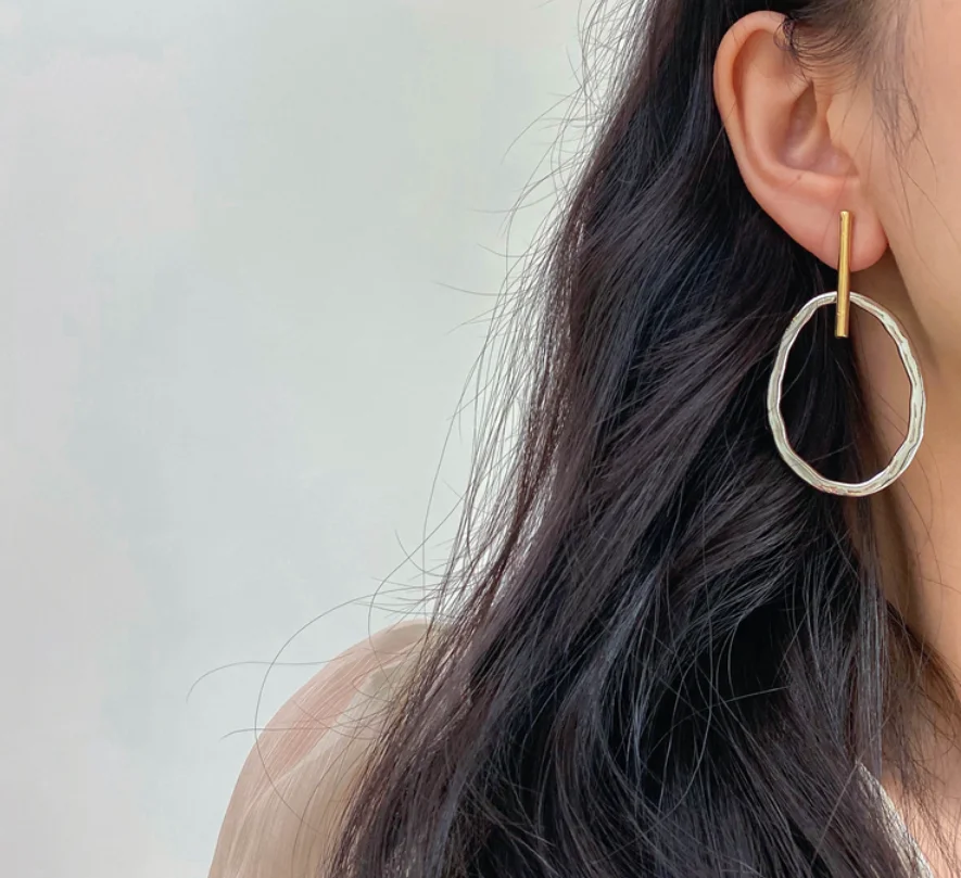 

Simple design color matching steel needle alloy metal ring Round Earrings for women fashion jewelry