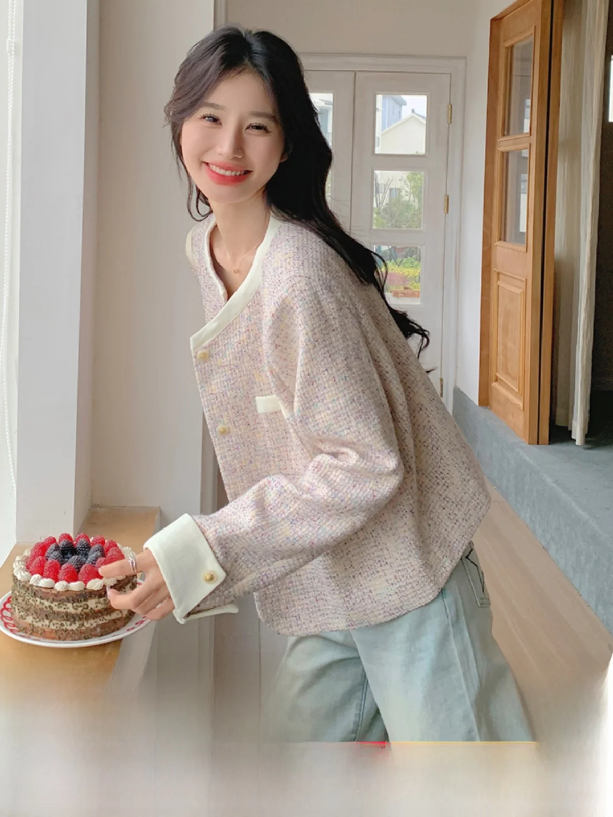 Розовая изящная верхняя одежда с круглым вырезом женская весенне-осенняя