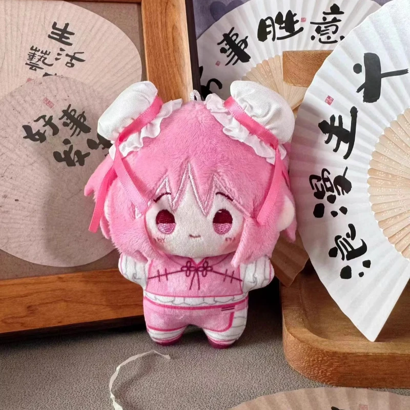 Фото Новая плюшевая игрушка-кукла 10 см по мотивам Puella Magi Madoka Magica: Кёко Сакура, Хомура Акеми. Милый брелок для рюкзака. Подарок для мальчиков и девочек. №2