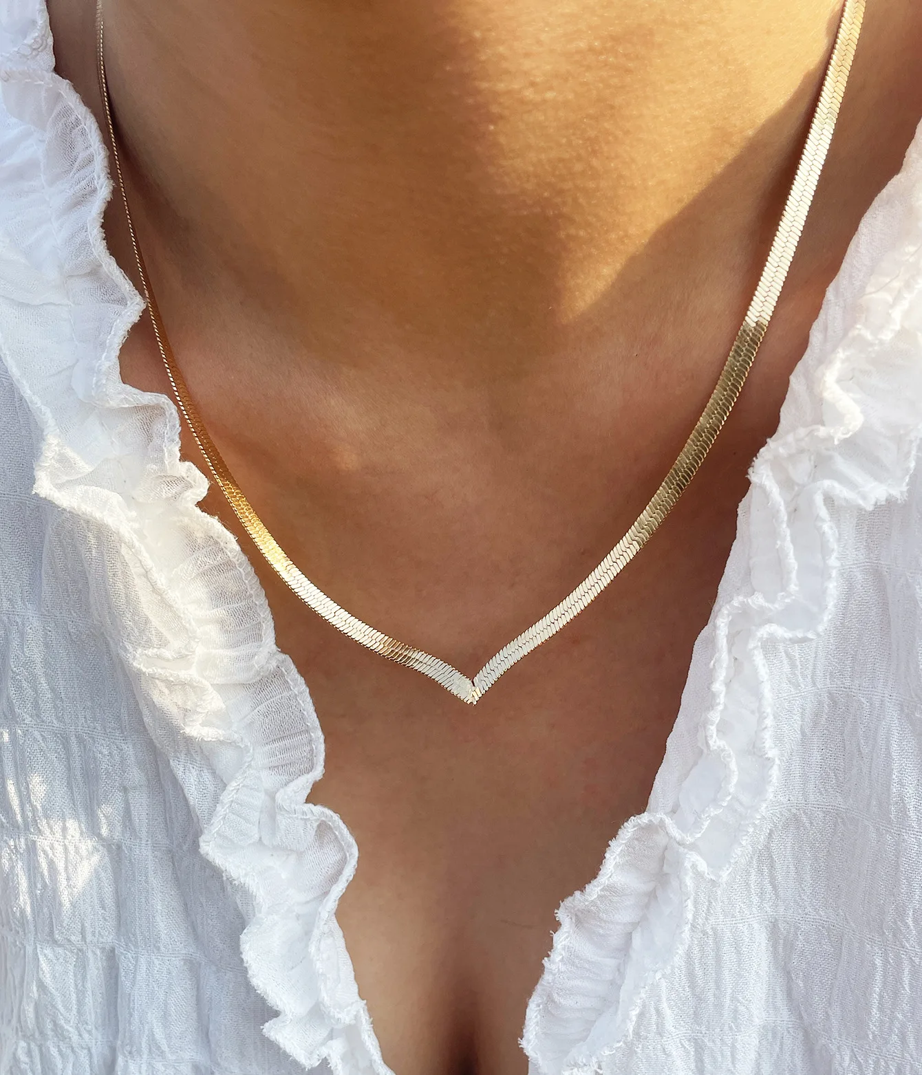 

Hot Fashion Unisex Snake Chain Women Necklace Choker Stainless V Shape Gold Color Chain Necklace For Women Jewelry