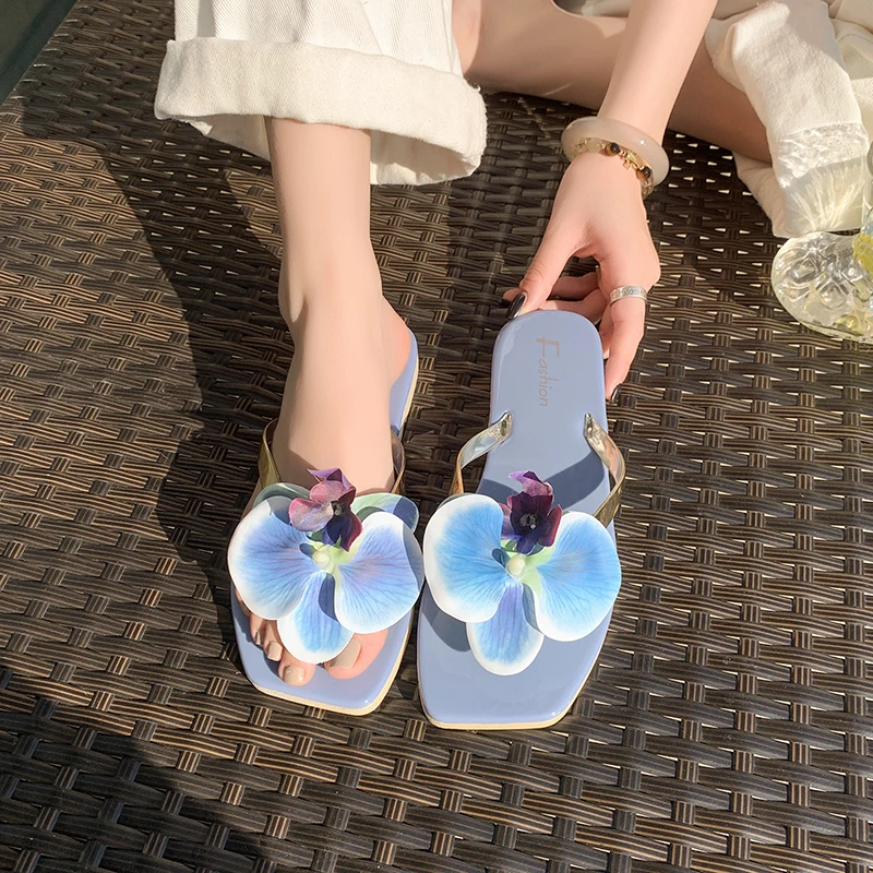 Модные тапочки больших размеров с бабочкой и орхидеей новинка лета 2024 модная