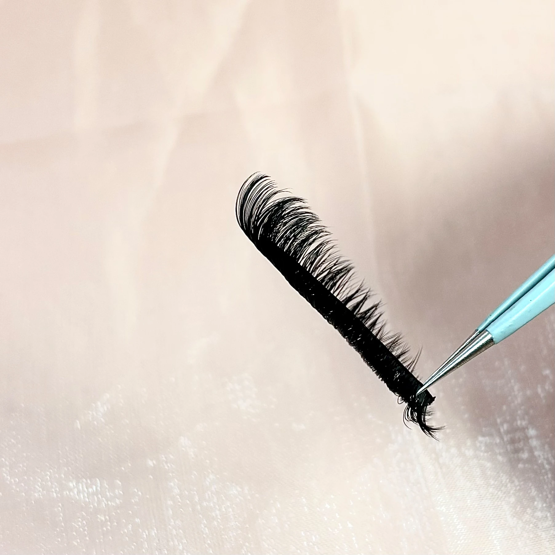 10 пар объемных и драматических русских ресниц