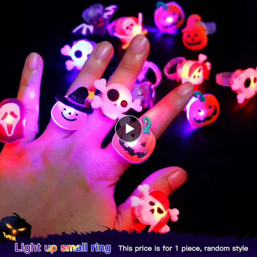 

Eyeballs Luminous Bracelet Random Shape Halloween Ring Spiders Led Light Toys Party Supplies Bats Glowing Finger Pumpkin Plastic