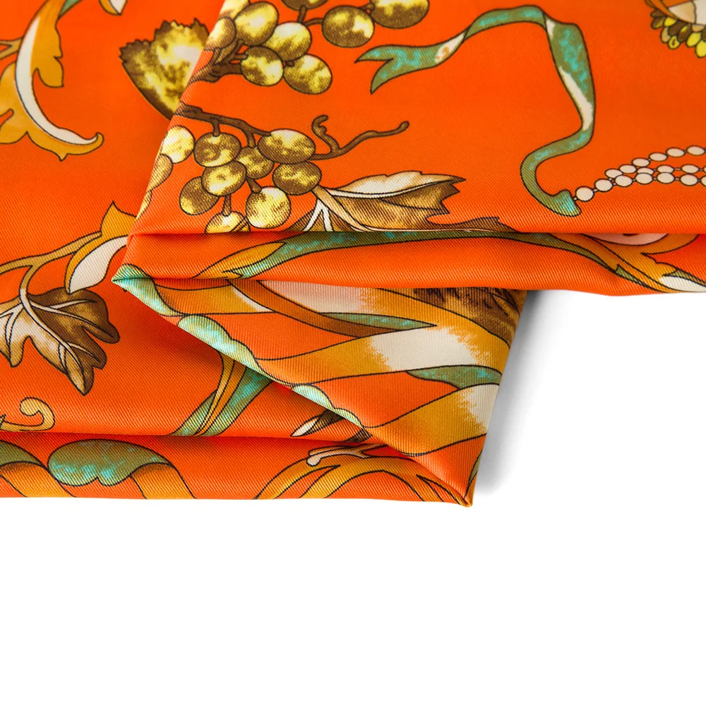 130CM Fashion Floral Print 100% Silk Scarf Women Big Bandana Neckerchief Female Hijab Square Scarves Foulards Beach Towel Sjaal