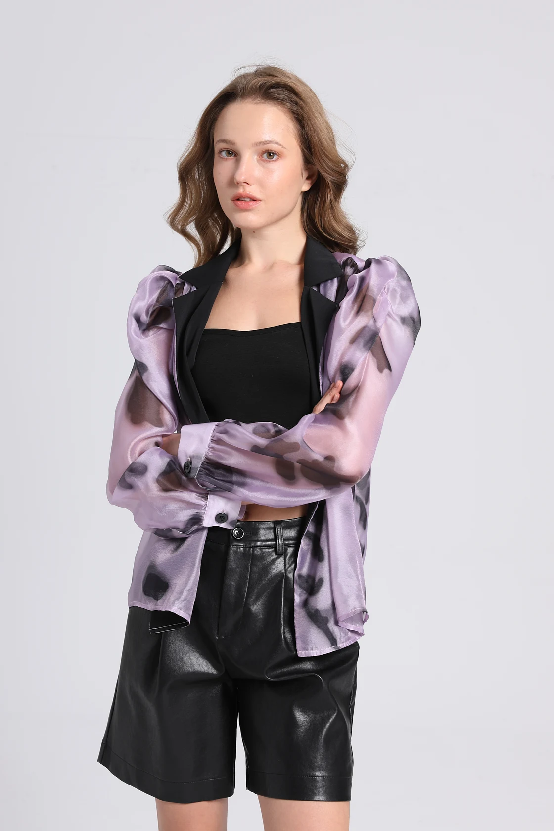 Осень 2024 женская одежда легкие повседневные рубашки фиолетовая верхняя топы с