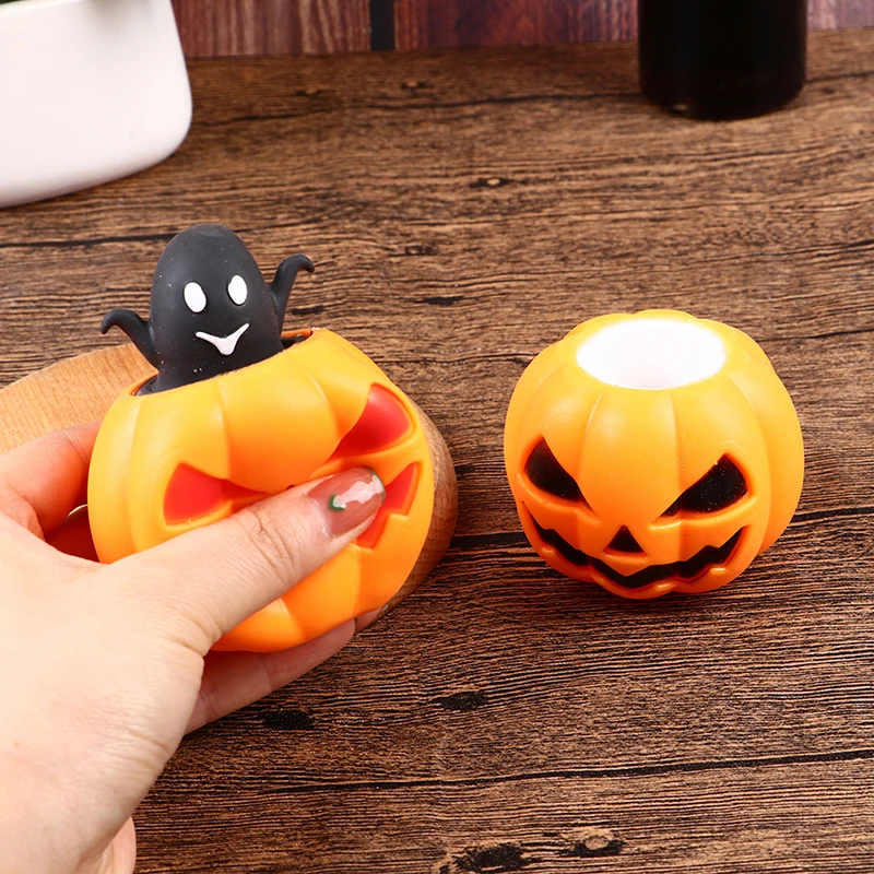 Рисунок 4 - привидение на Хэллоуин