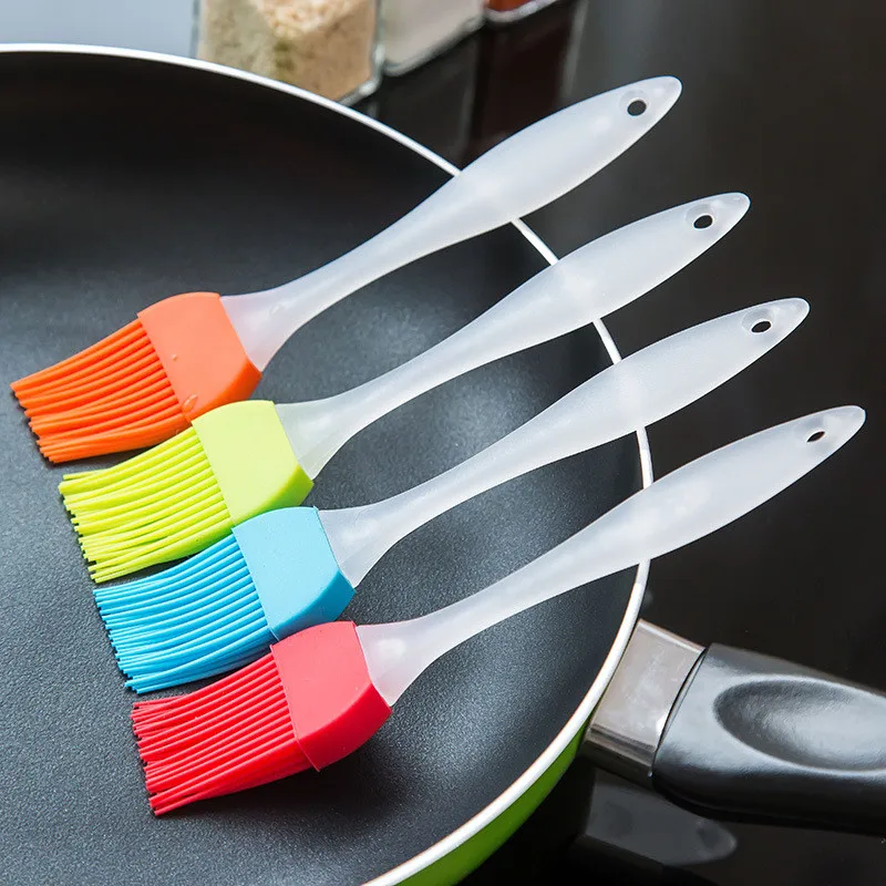 

1Pc Silicone Oil Brush Food Grade Material Barbecue Brush Baking Tool Heat Resistant and Non-shedding Kitchen Cake Greased
