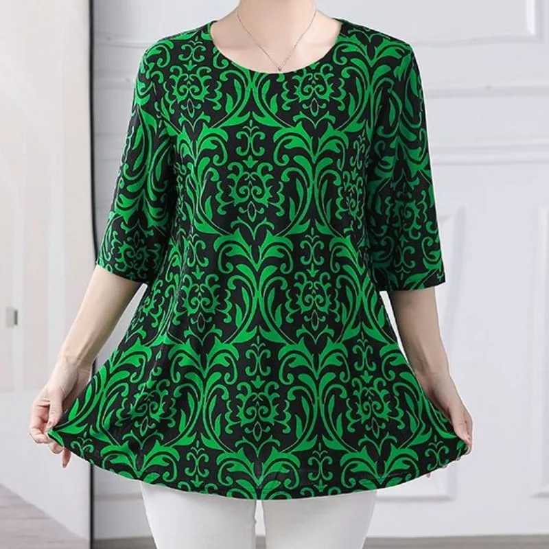 

Plus Size 3/4 Sleeve Muslimah Fashion Summer Shirts Vintage Floral Printed Female Tops Large Size Elegant Black Green Top