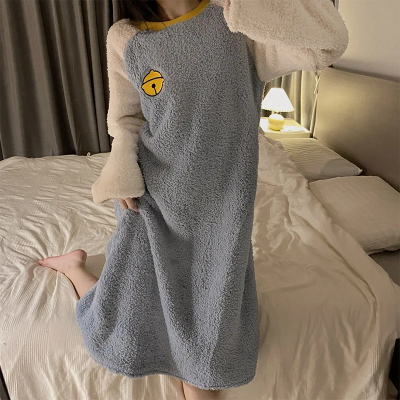 Autumn Winter Velvet Nightgowns Long Sleeve Sleepwear Female Homewear Women Warm Flannel Sleep Dress Thick Coral Pyjamas