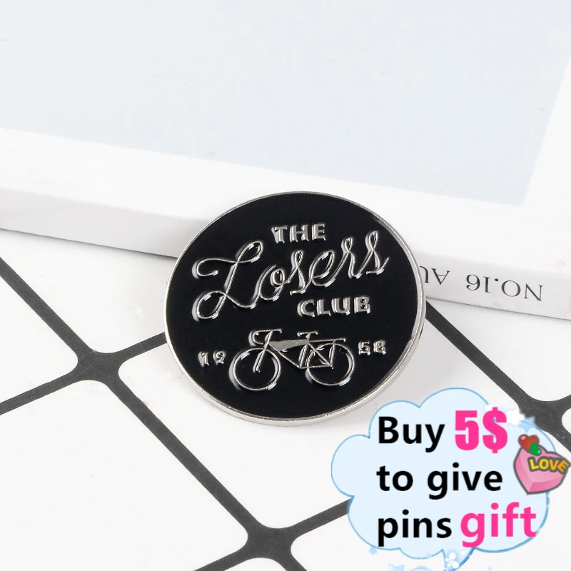 Оптовая продажа эмалевые значки с эмблемой клуба неудачника броши-кошки на заказ