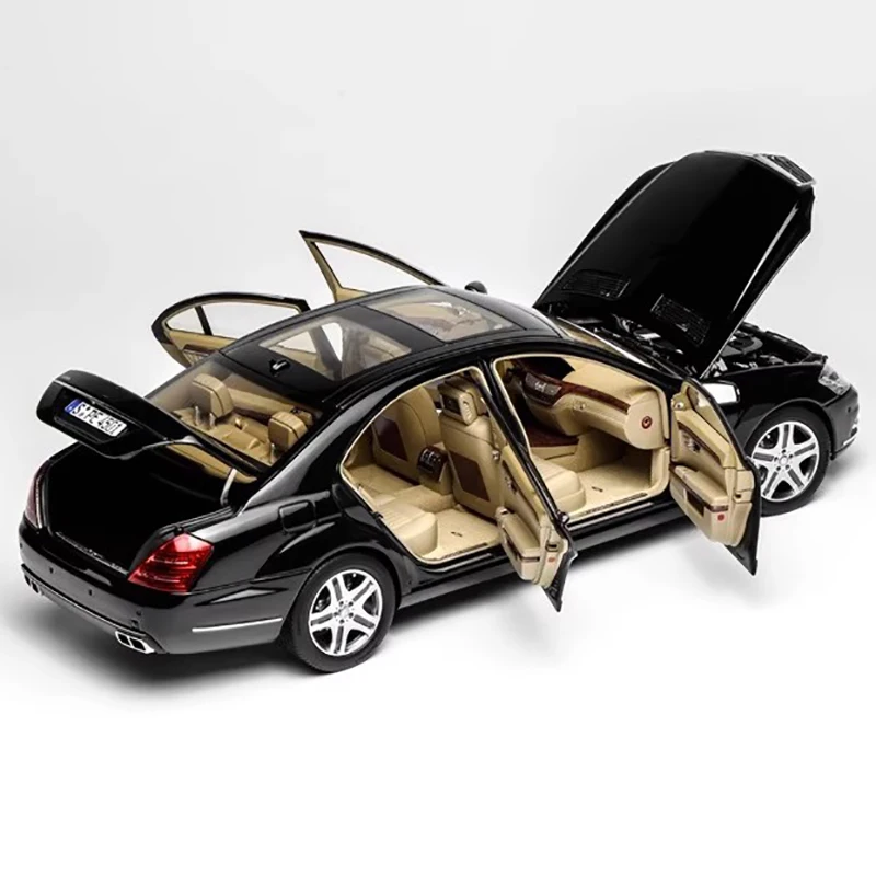Фото MOTORHELIX 1/18 для модели легкосплавного автомобиля S-Class S600L (W221) №4