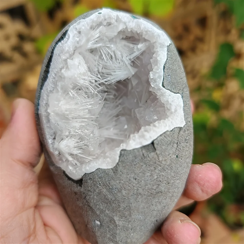 

Раритетный белый циолит, домашний декор