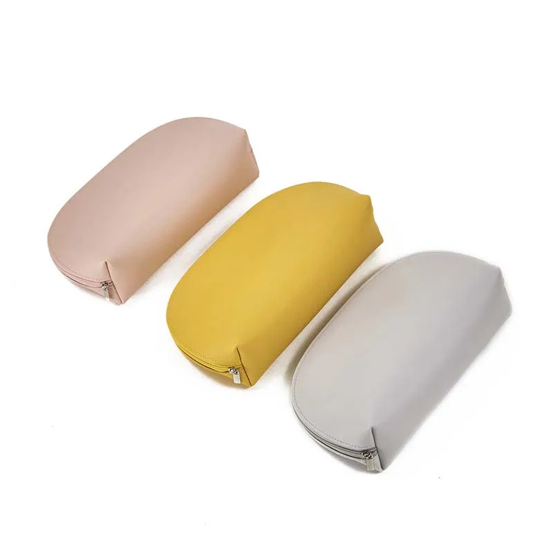 

Large Capacity Multifunctional Cosmetic Make Up Bag Waterproof And Portable Wash Bag For Business Trips