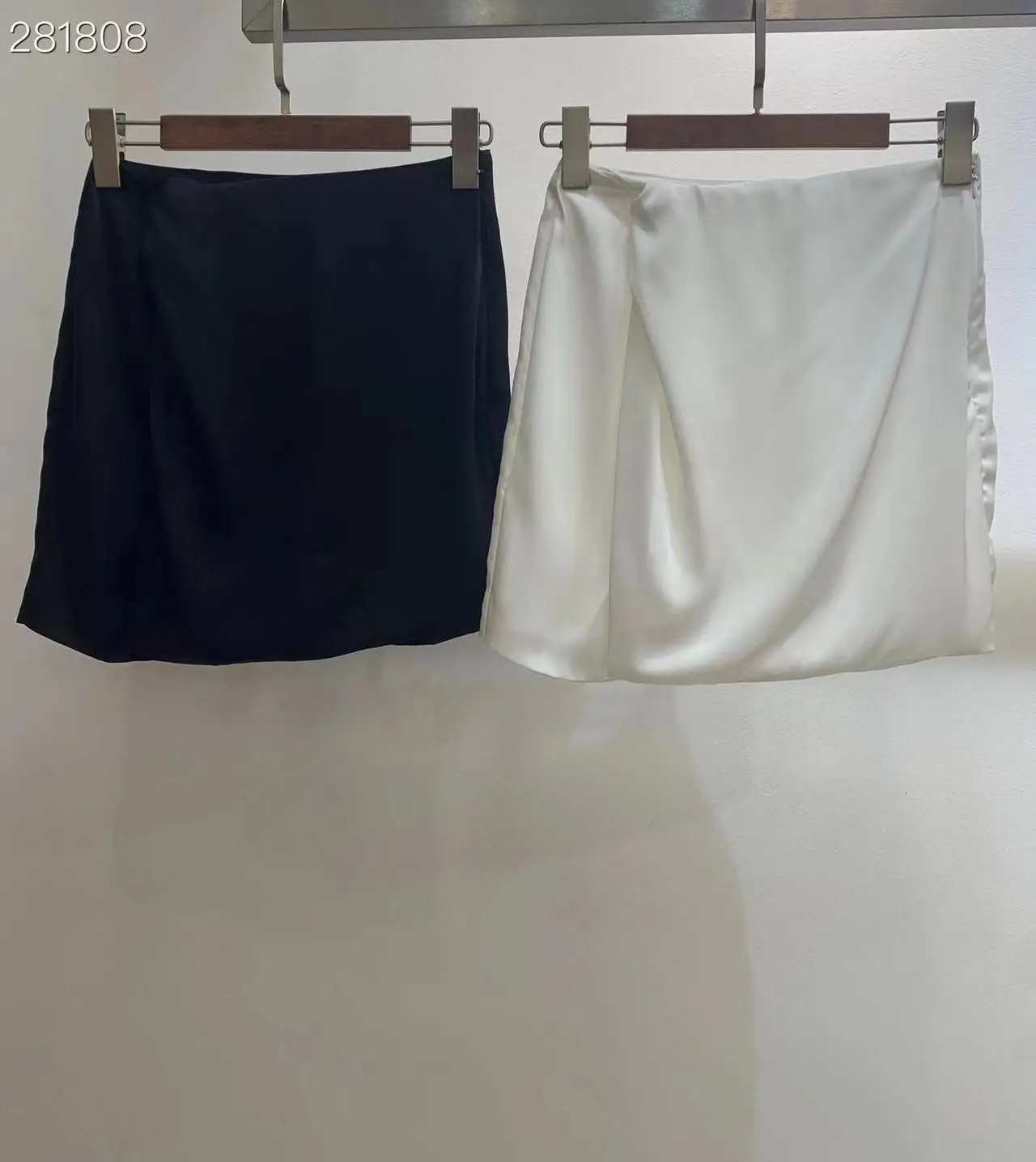 Fyion Runway Fashion Women Mini Skirt 2022 Summer Solid Draped Ladies Casual Hot Sale Vacation White / Black Skirt