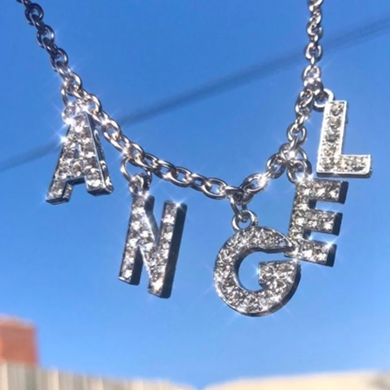 

Popular Fashion Trend Letter Necklace Ladies Collarbone Necklace Light Luxury Fashion Trend Niche Jewelry Ladies Boutique Gift