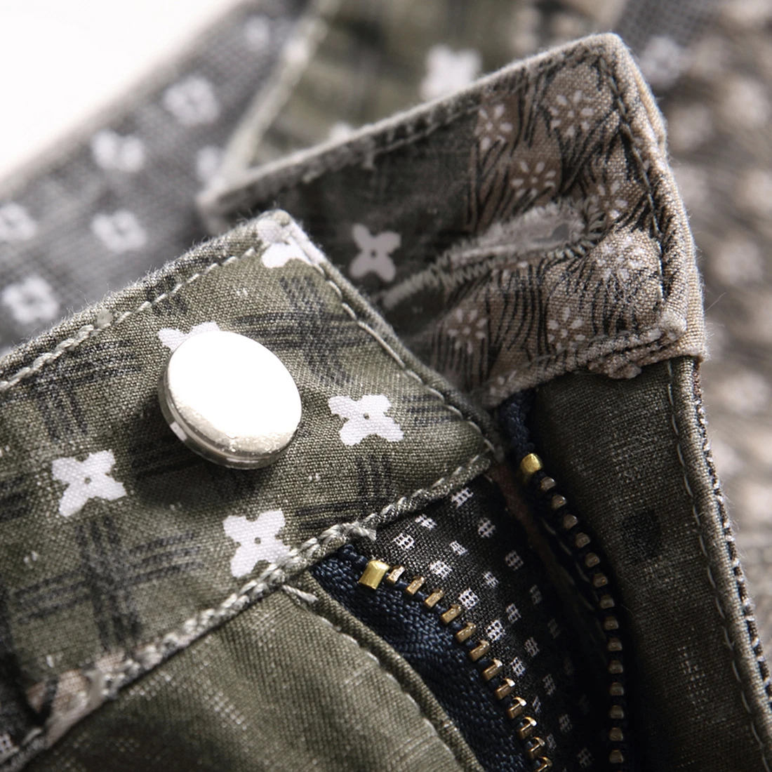 Men Hip Hop Youth Street Jeans 2023 New Patchwork Pattern Casual Style Fashion Male Denim Pants High Quality Mens Pencil Trouser