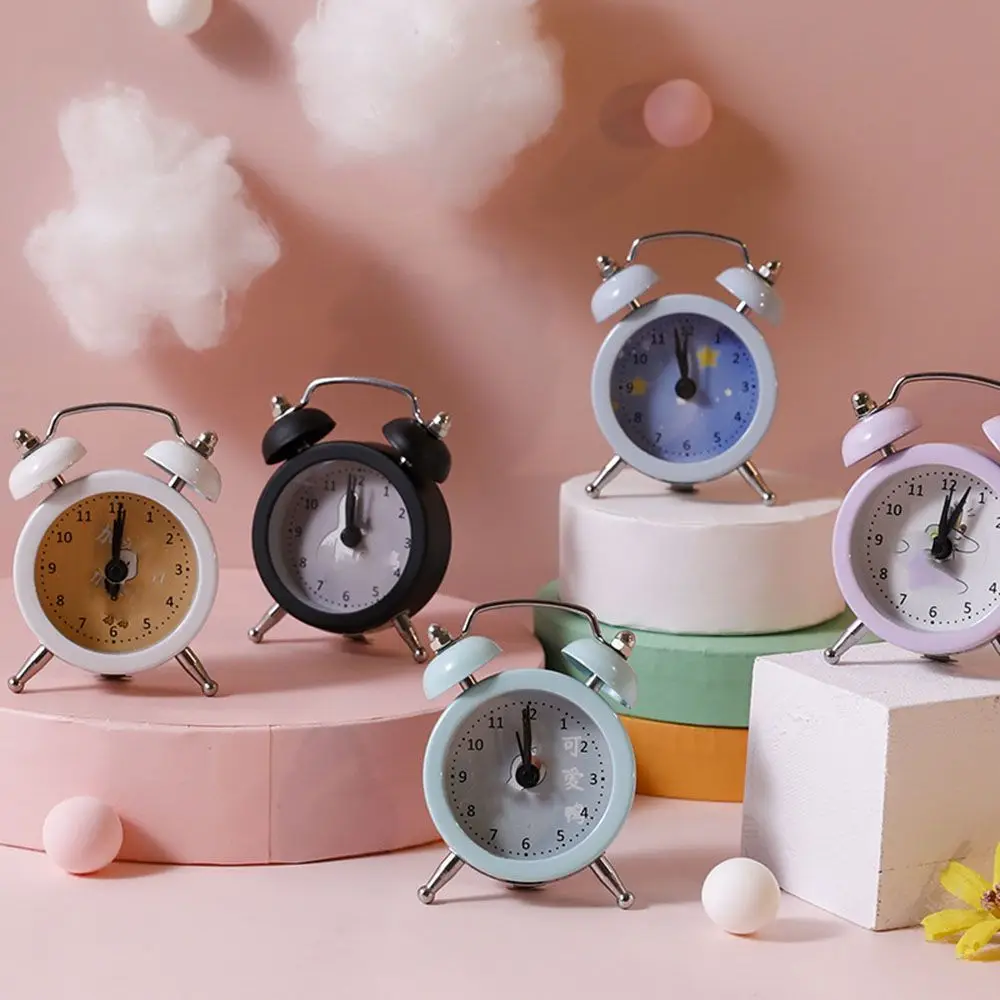 

Silent Home Decor Quartz Battery Operated Bedside Clocks Home Decor Number Clock Alarm Clock