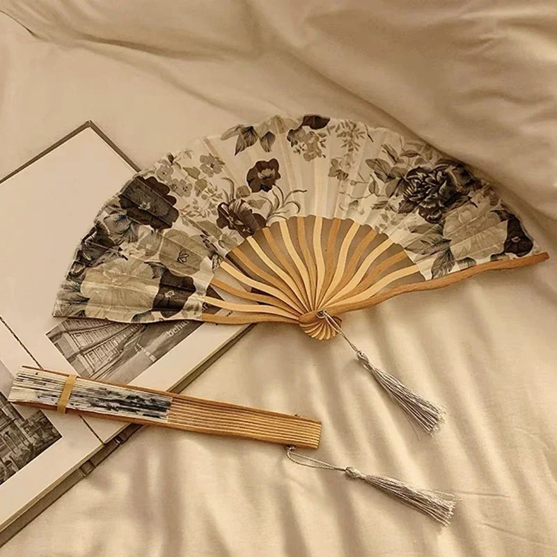 Винтажный Бамбуковый Складной Веер С Цветочным Принтом Волнистая Форма Ручной