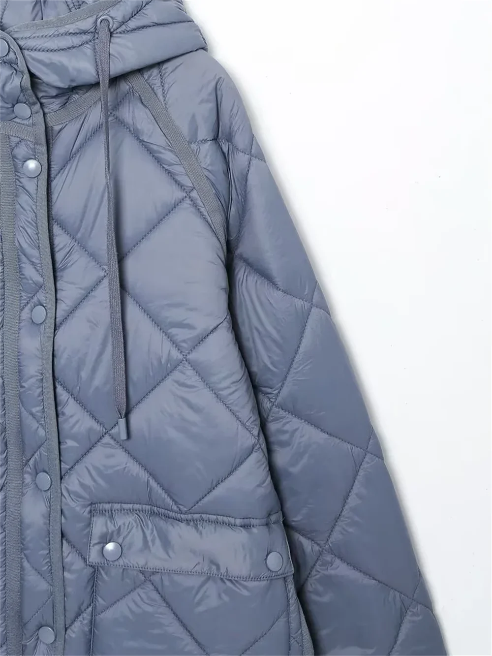 Женская куртка с капюшоном и карманами ZARF2024