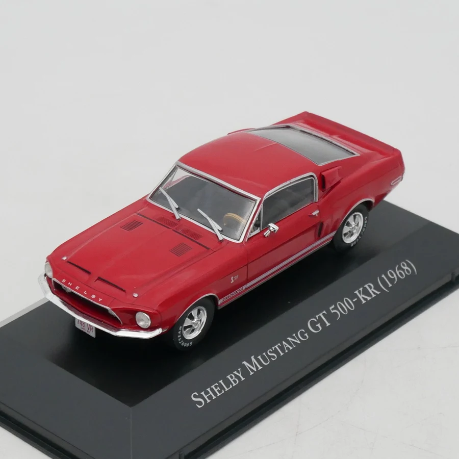 Фото Коллекционная модель автомобиля Ford Mustang GT 500 KR 1968 года, масштаб 1:43, из литого металла, сувенир, украшение для витрины, подарок №4