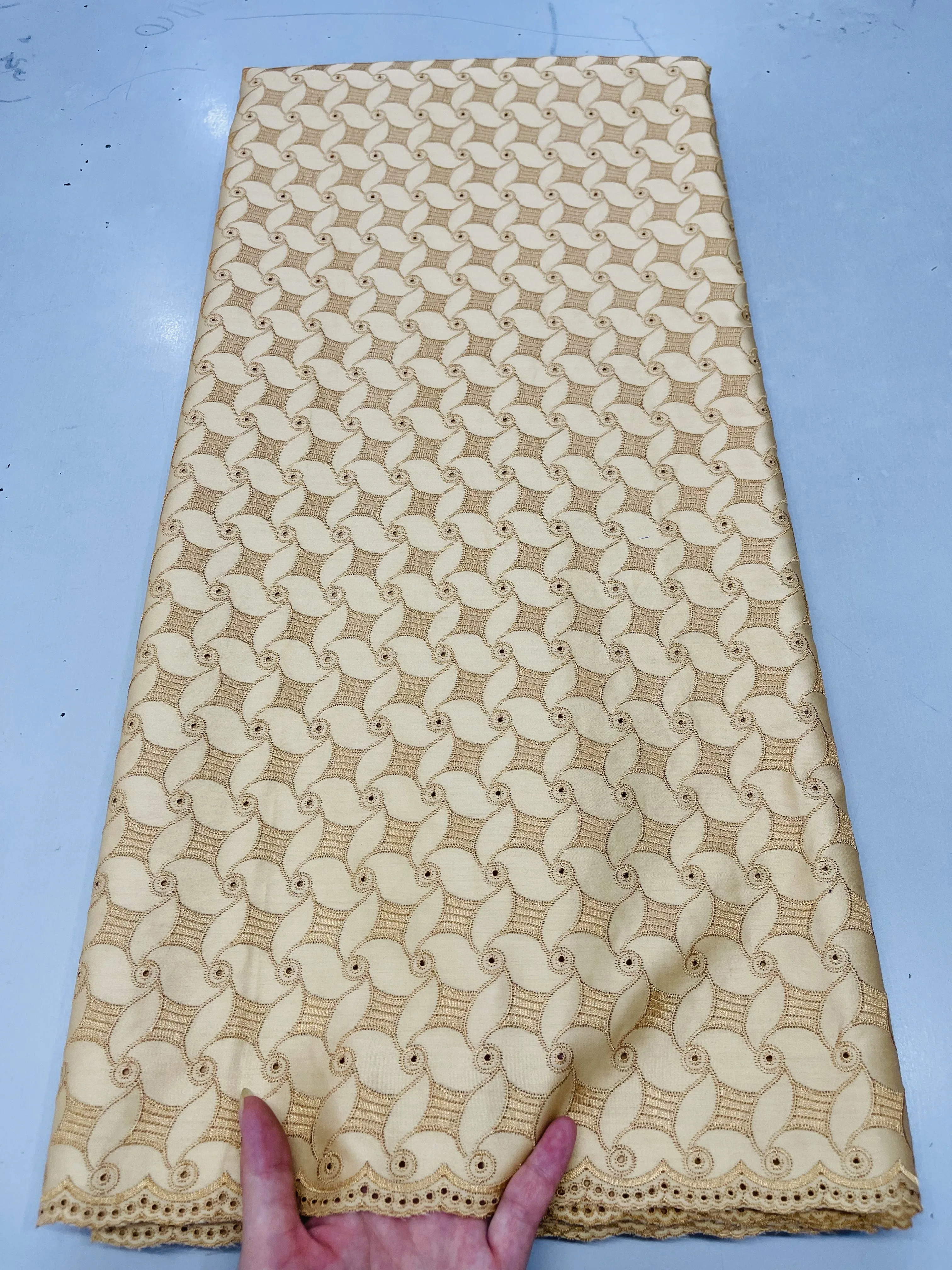 

Мужская Ткань, дышащая мягкая вышивка, обычное полированное хлопковое кружево, африканская швейцарская вуаль в кружеве, Швейцария, 5 ярдов, ...