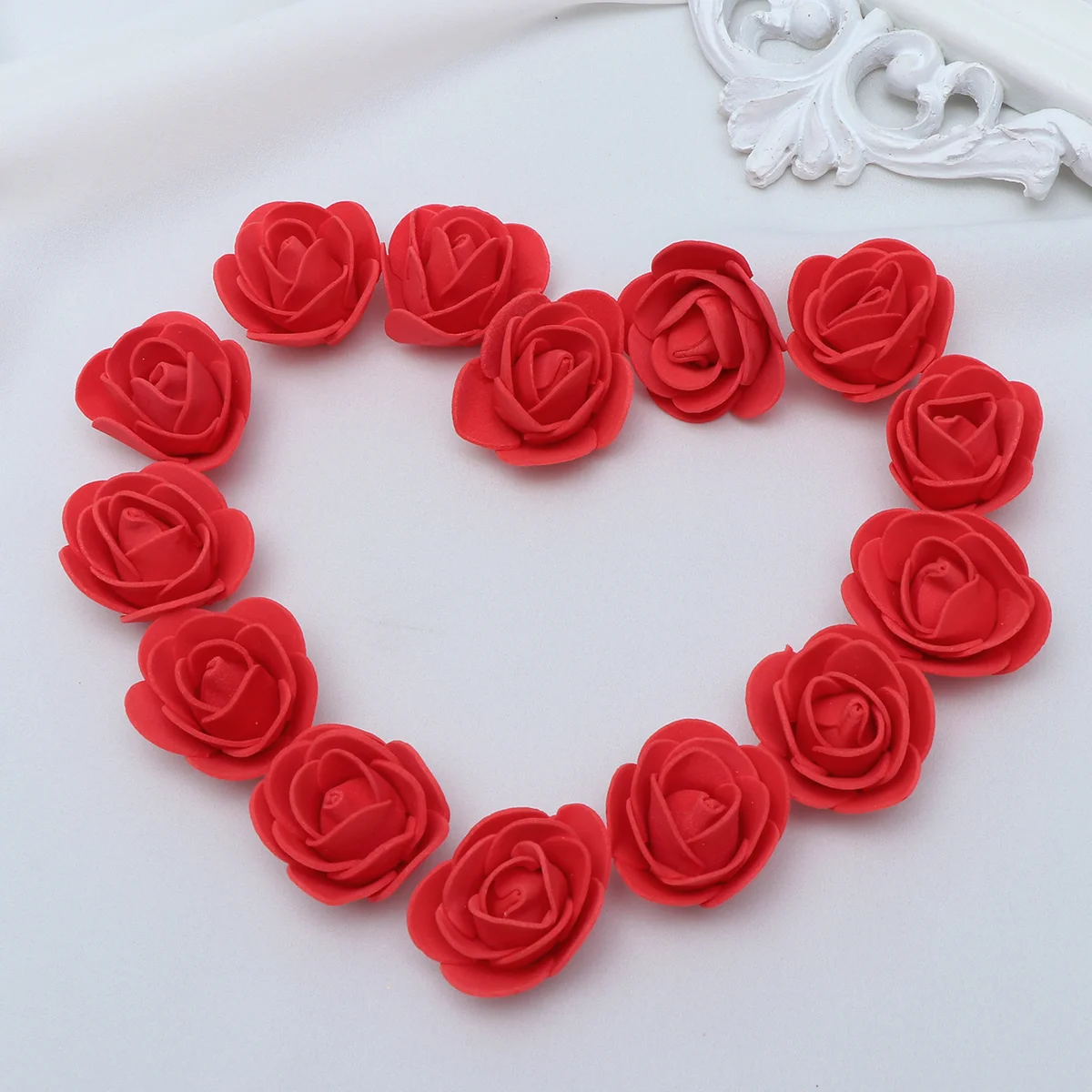

Rose Artificial Heads Flowers Foam Roses Fake Flower Wedding Mini Decoration Red Crafts Head Decor Diy Day Bouquet Silk Faux