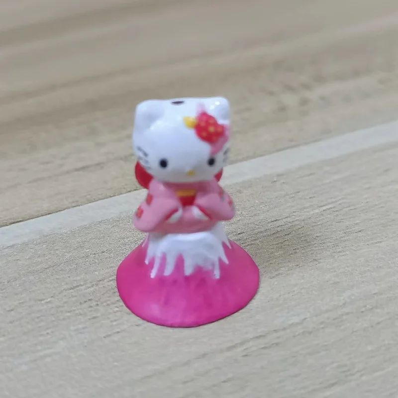 

Cute Cartoon Hellokittay Figure Keychain Pendant Ornament Accessories Children Present