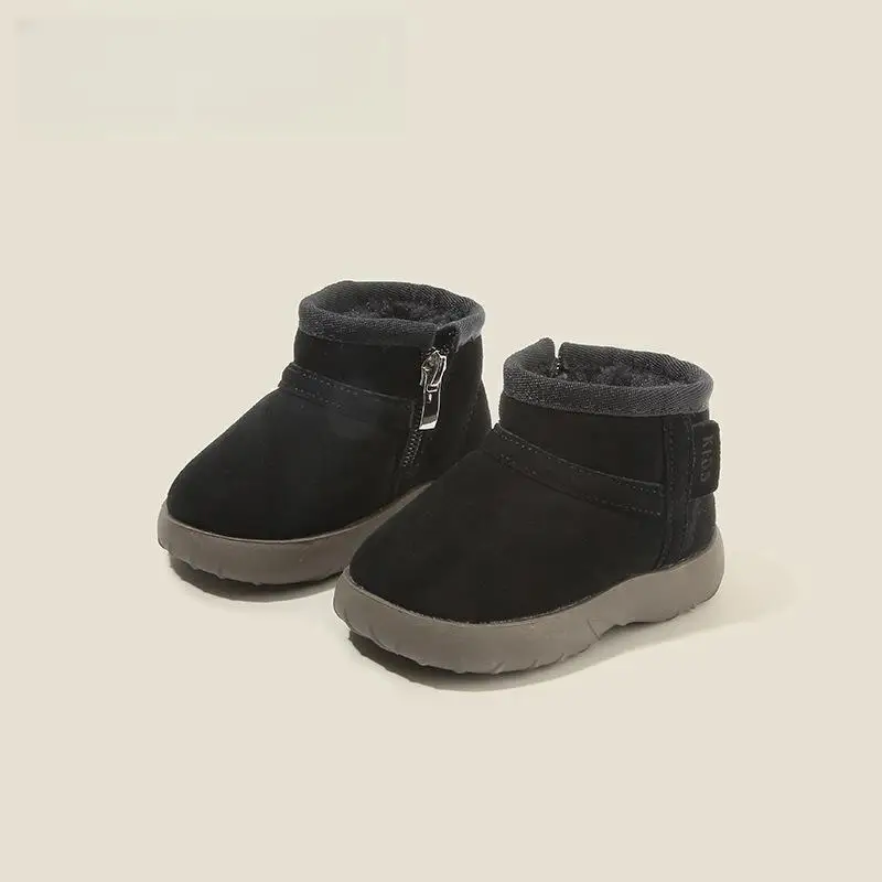 Брендовые замшевые зимние сапоги для маленьких женщин однотонные коричневые