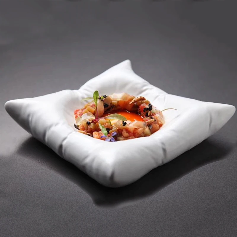 

Creative Ceramic Imitation Pillow Dinner Plate Cuisine Square Plate White Black Dessert Plate Artistic Conception Tableware