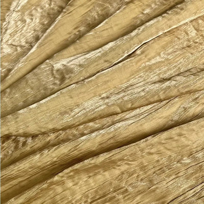 

NO70 2023 новая глянцевая Темно-Золотая Вертикальная зернистая нестандартная Складная текстура ткань из тенсела из хлопка для женской юбки Одежда
