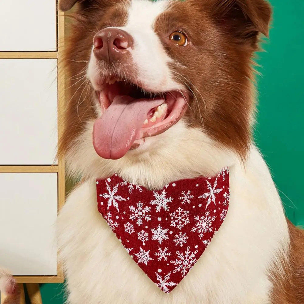 

Soft Pet Christmas Collar Adjustable Size Anti-break Snowflake Pet Xmas Necklace Bell Pendant Pet Collar Cat Supplies